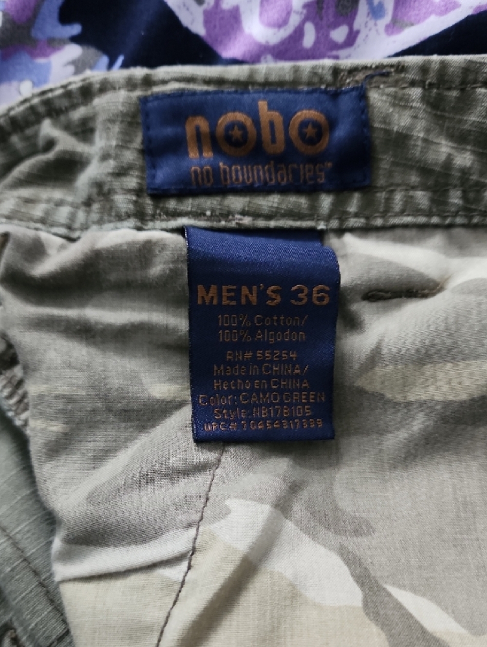 Mens NOBO Olive Camo Cargo Shorts - Picture 3 of 3